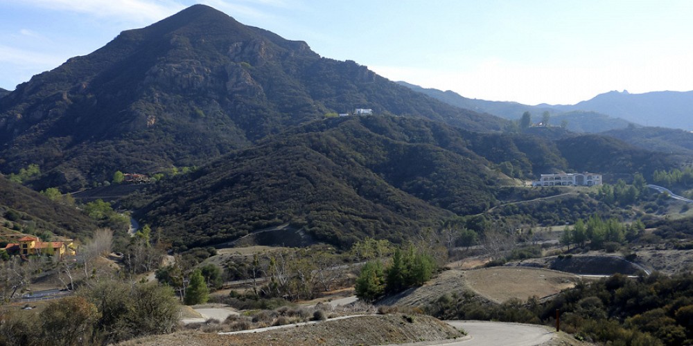 31625 Lobo Canyon Road, Agoura, CA 91301