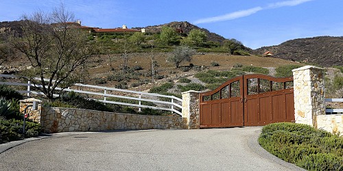 31625 Lobo Canyon Road, Agoura, CA 91301