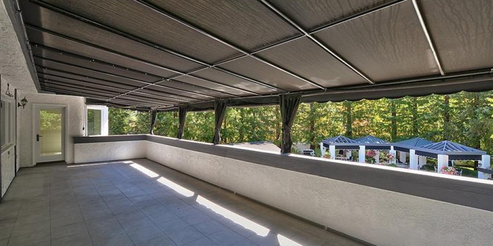 29194 Old Mill Creek Lane, Agoura, CA 91301