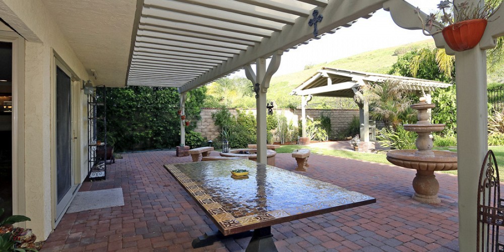 29547 Fountainwood Street, Agoura Hills, CA 91301