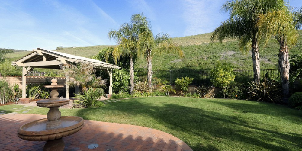 29547 Fountainwood Street, Agoura Hills, CA 91301