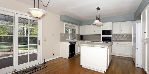 29547 Fountainwood Street, Agoura Hills, CA 91301