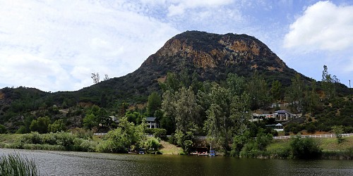 2305 Sugarloaf Drive, Agoura, CA 91301