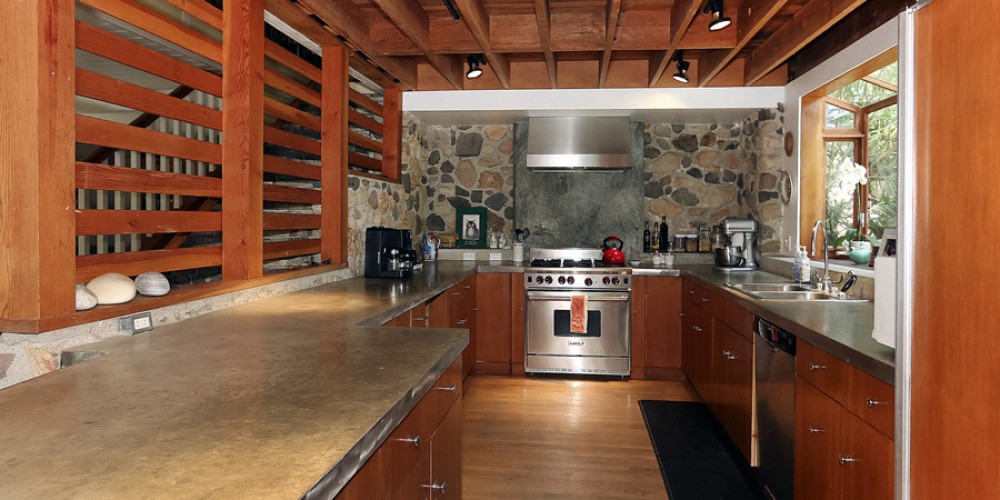 2305 Sugarloaf Drive, Agoura, CA 91301