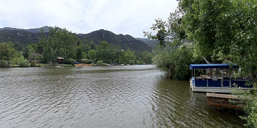 2305 Sugarloaf Drive, Agoura, CA 91301