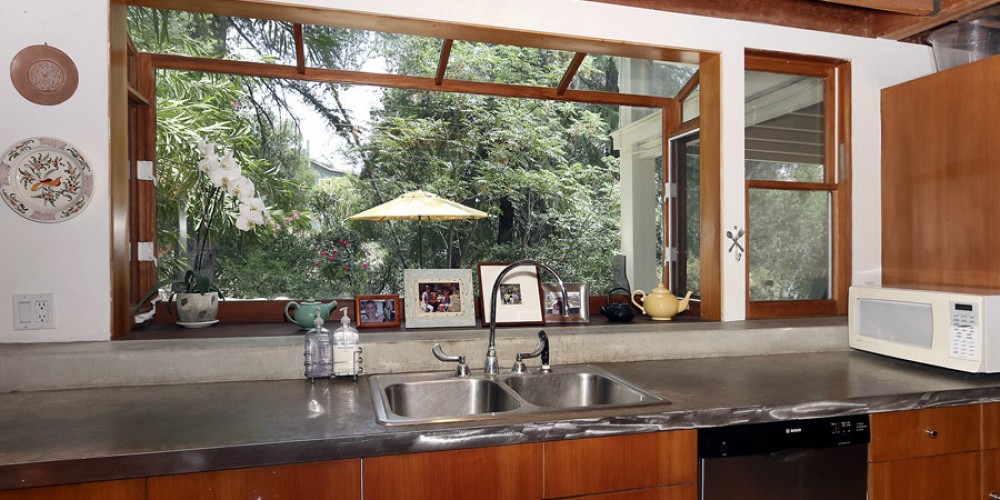 2305 Sugarloaf Drive, Agoura, CA 91301