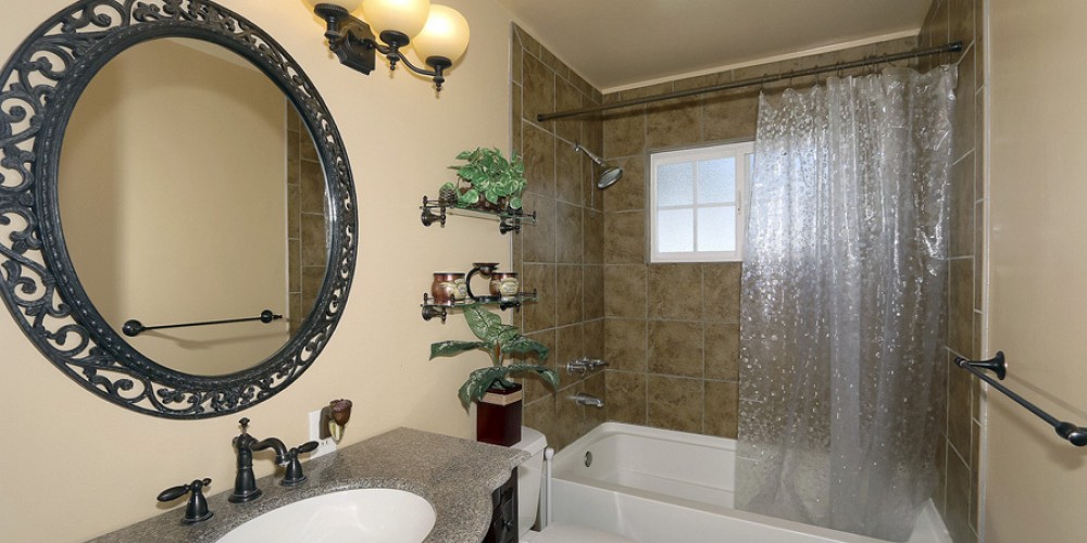 1116 Calle Jazmin, Thousand Oaks, CA 91360