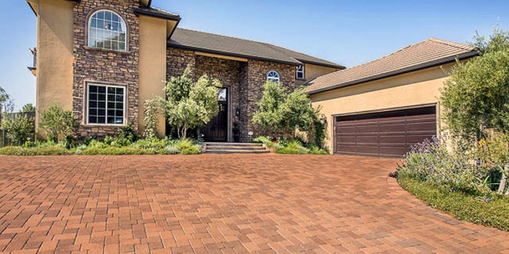 2265 Pinecrest Road, Agoura, CA 91301