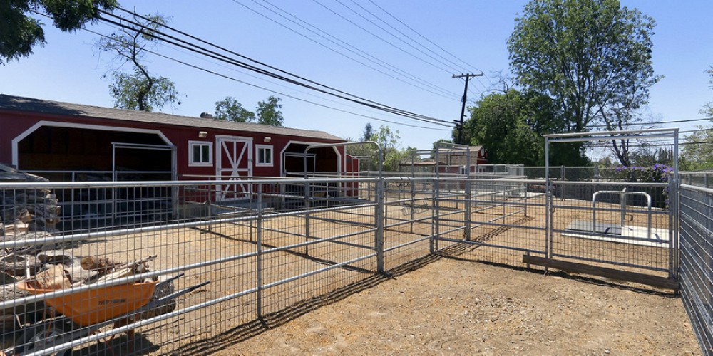 1116 Calle Jazmin, Thousand Oaks, CA 91360