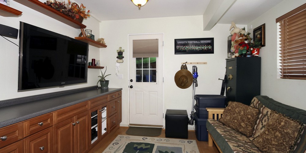 1116 Calle Jazmin, Thousand Oaks, CA 91360