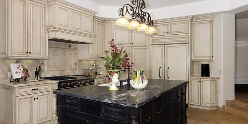 28354 Balkins Drive, Agoura, CA 91301