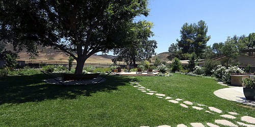 5382 Chesebro Road, Agoura Hills, CA 91301