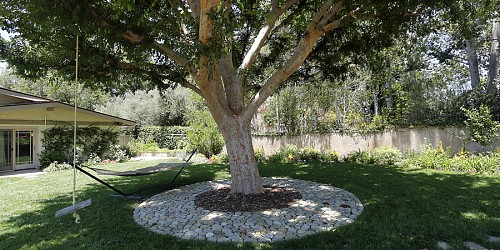 5382 Chesebro Road, Agoura Hills, CA 91301