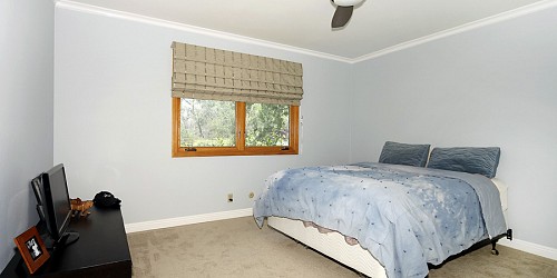 5382 Chesebro Road, Agoura Hills, CA 91301