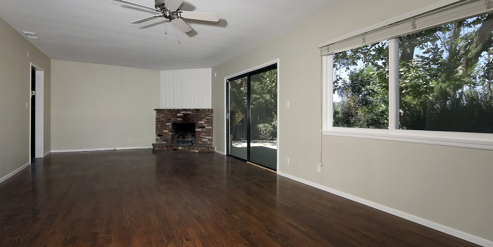 22933 Crespi Street, Woodland Hills, CA 91364