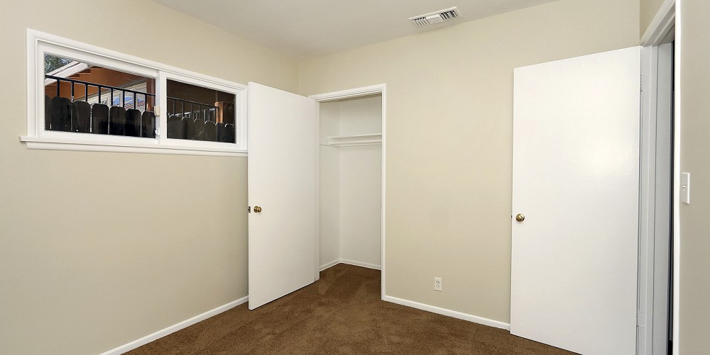 22933 Crespi Street, Woodland Hills, CA 91364