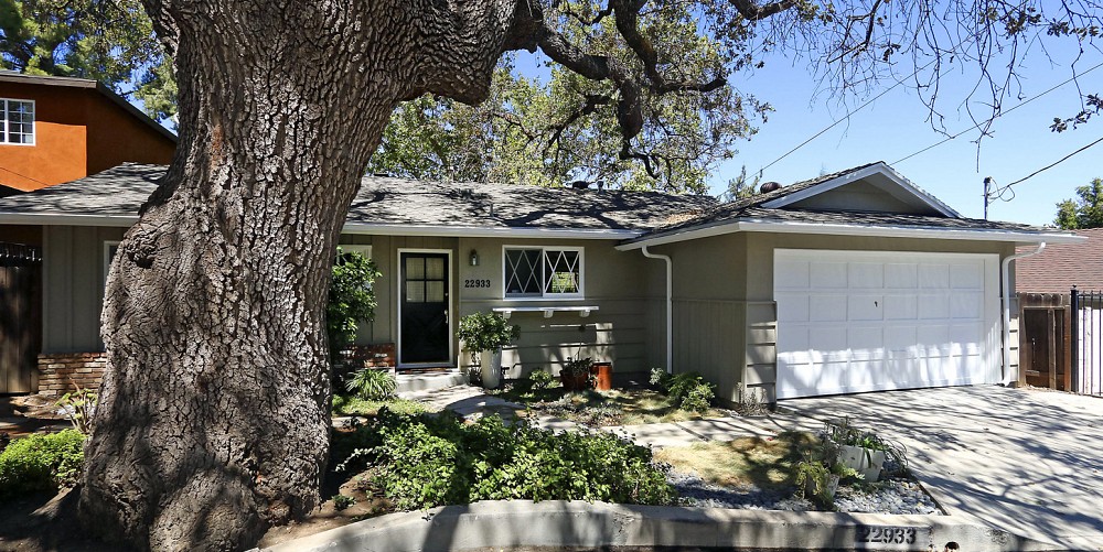 22933 Crespi Street, Woodland Hills, CA 91364