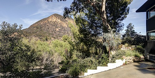 1946 Olivera Drive, Agoura, CA 91301