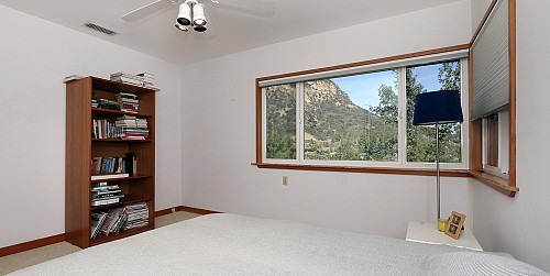 1946 Olivera Drive, Agoura, CA 91301