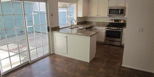 440 Jeremiah Drive #B, Simi Valley, CA 93065