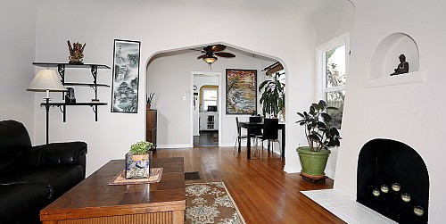 2415 E. Ocean Avenue, Ventura, CA 93003