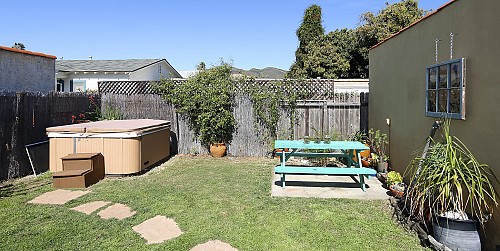 2415 E. Ocean Avenue, Ventura, CA 93003