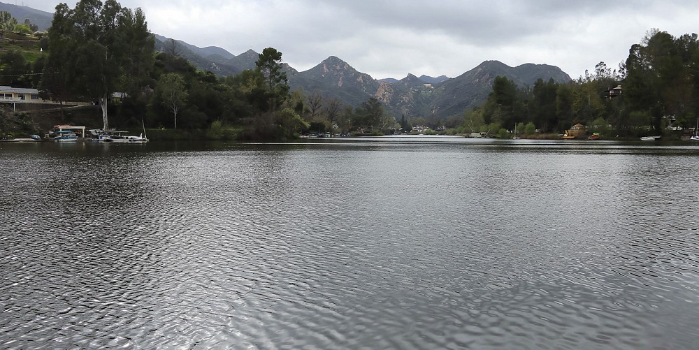 2150 E. Lakeshore Drive, Agoura,  91301