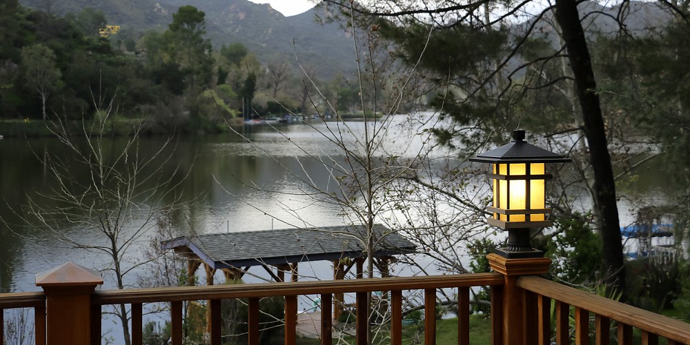 2150 E. Lakeshore Drive, Agoura,  91301