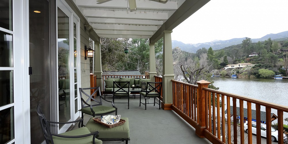 2150 E. Lakeshore Drive, Agoura,  91301