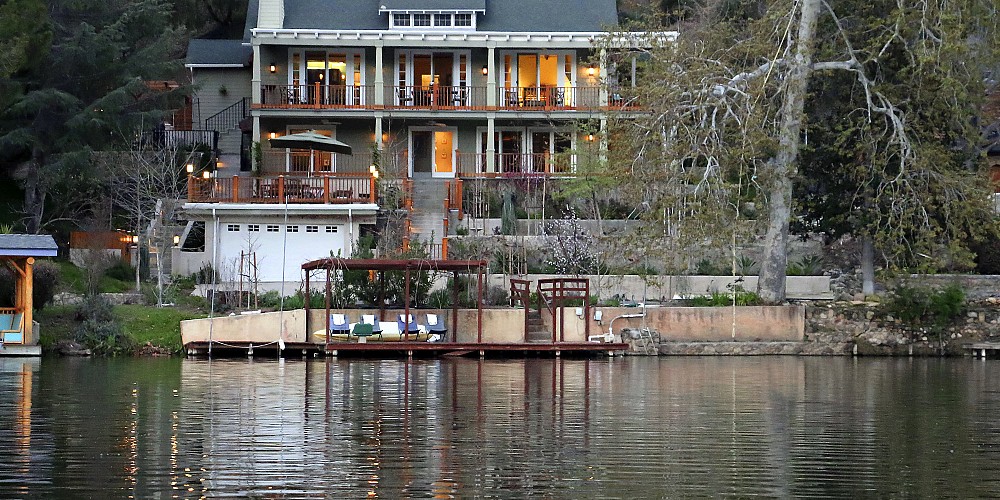 2150 E. Lakeshore Drive, Agoura,  91301