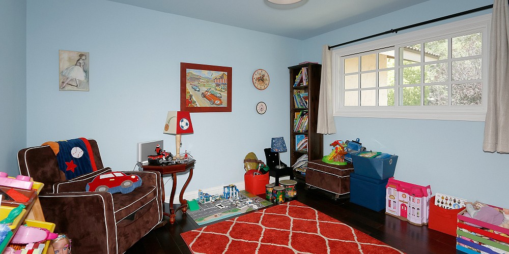 28231 Foothill Drive, Agoura, CA 91301