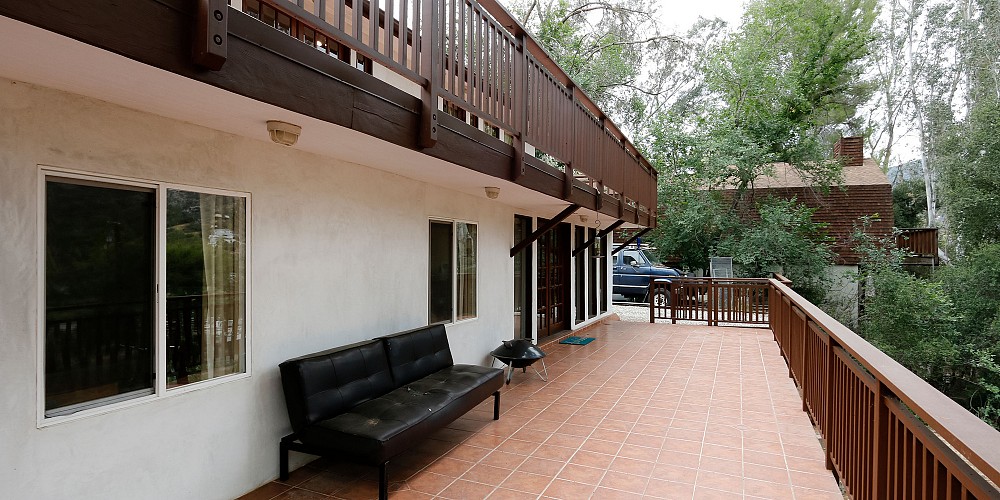 2374 Laguna Circle, Agoura, CA 91301