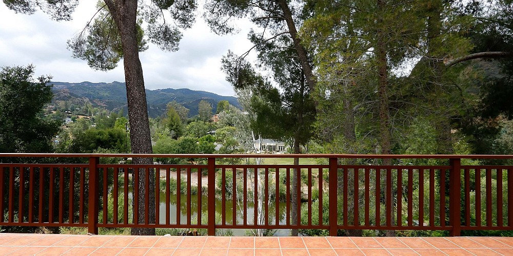 2374 Laguna Circle, Agoura, CA 91301