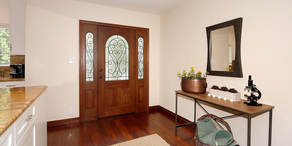 2374 Laguna Circle, Agoura, CA 91301