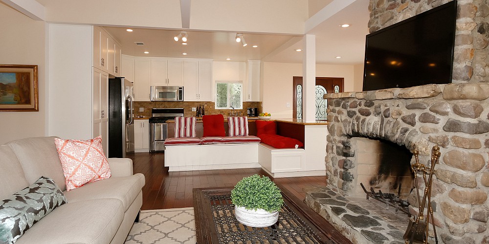 2374 Laguna Circle, Agoura, CA 91301