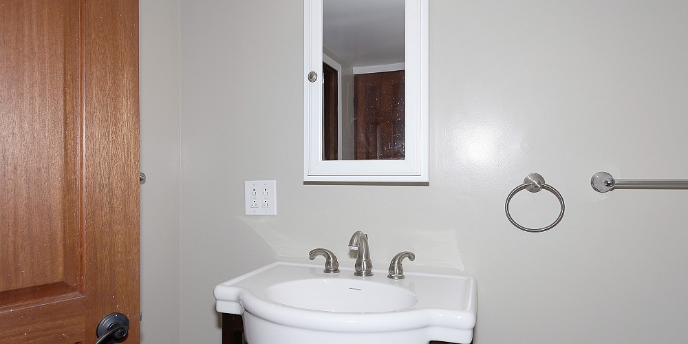 2374 Laguna Circle, Agoura, CA 91301