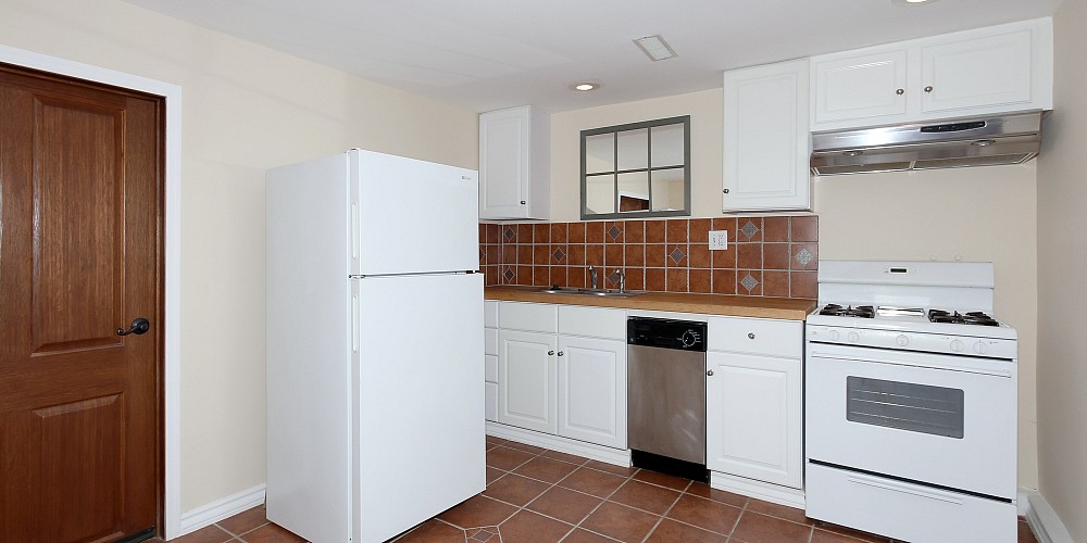 2374 Laguna Circle, Agoura, CA 91301