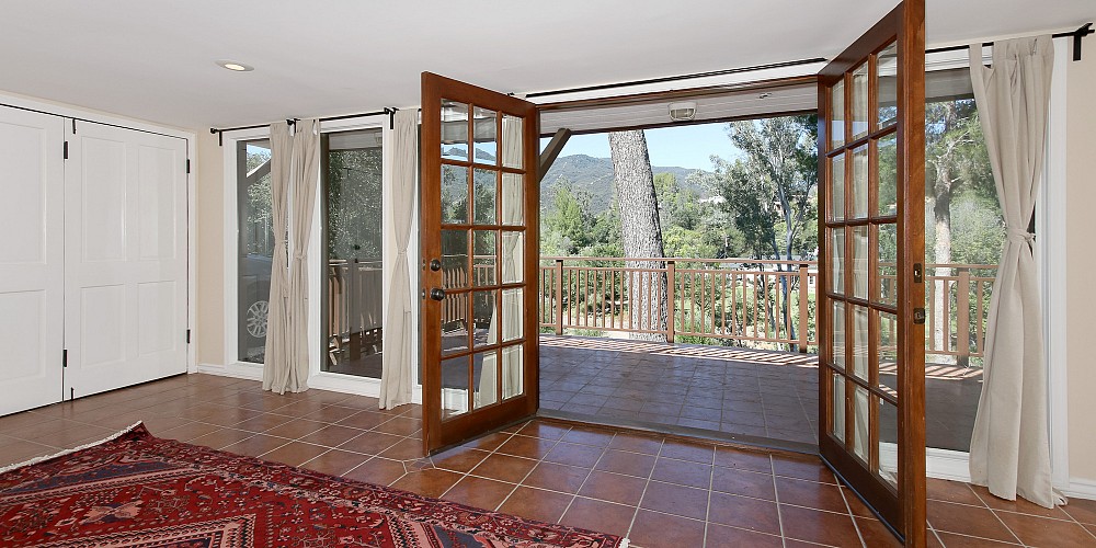 2374 Laguna Circle, Agoura, CA 91301