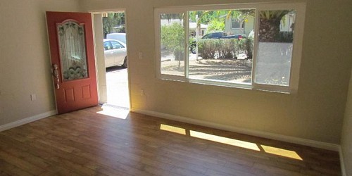 324 Apricot Street, Oak View, CA 93022