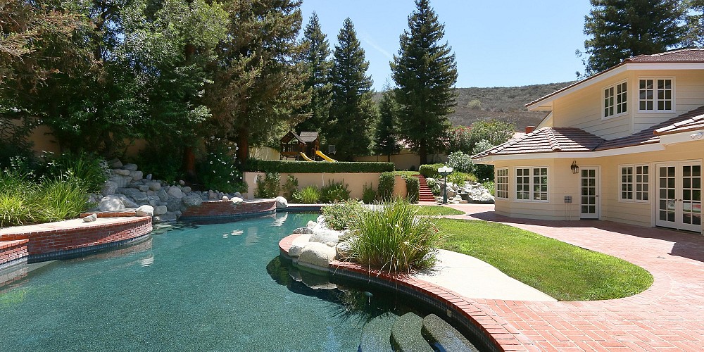 1124 Foxglove Court, Westlake Village, CA 91362