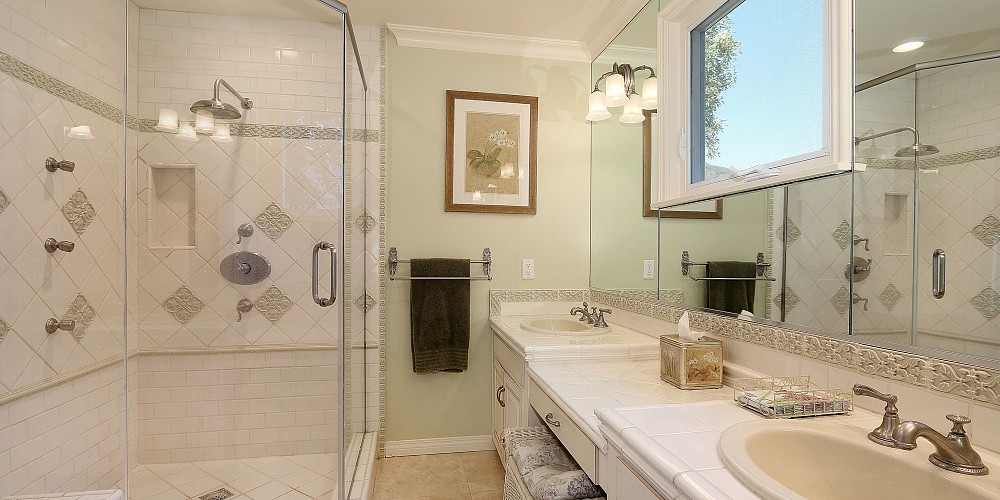 29323 S Lakeshore Drive, Agoura, CA 91301