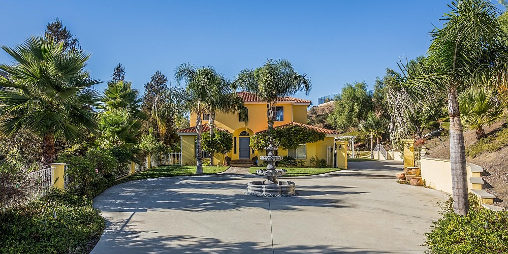 29471 Lake Vista Drive, Agoura, CA 91301