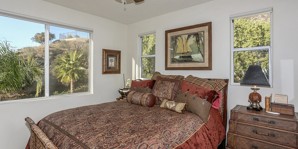 29471 Lake Vista Drive, Agoura, CA 91301