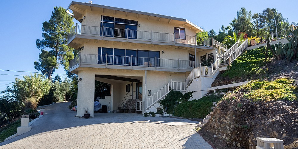 $825,000   29276 Circle Drive, Agoura, CA 91301