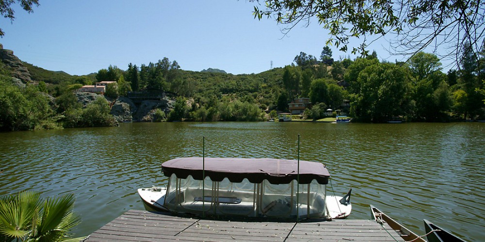 2026 E Lakeshore Drive, Agoura, CA 91301