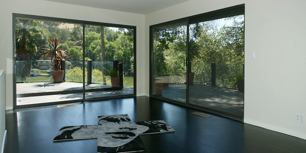 2026 E Lakeshore Drive, Agoura, CA 91301