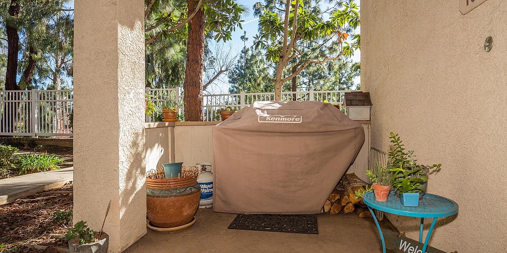 5782 Oak Bank Trail #108, Oak Park, CA 91377