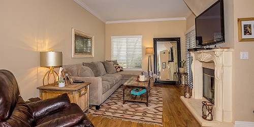 5782 Oak Bank Trail #108, Oak Park, CA 91377