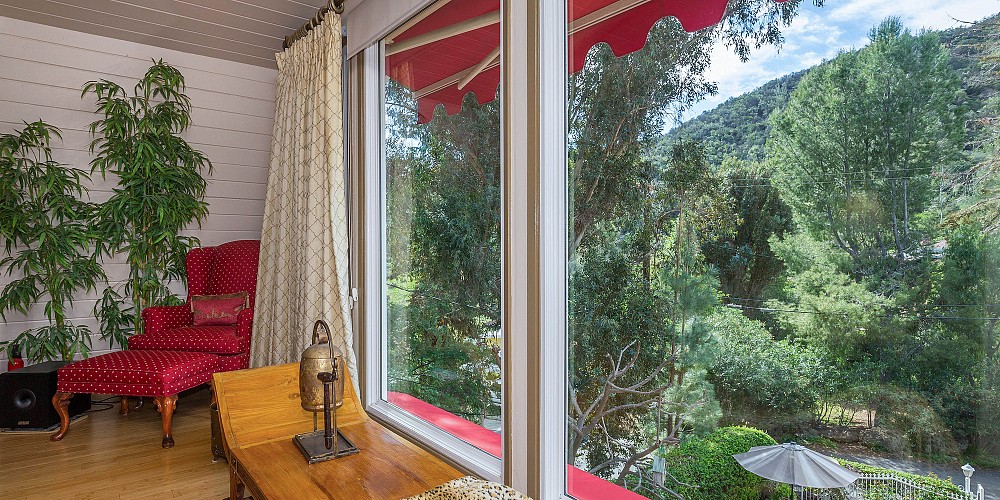 $889,000  1547 Lookout Drive, Agoura, CA 91301