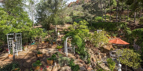 $889,000  1547 Lookout Drive, Agoura, CA 91301